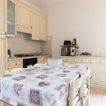 Ad House 2 Appartement *